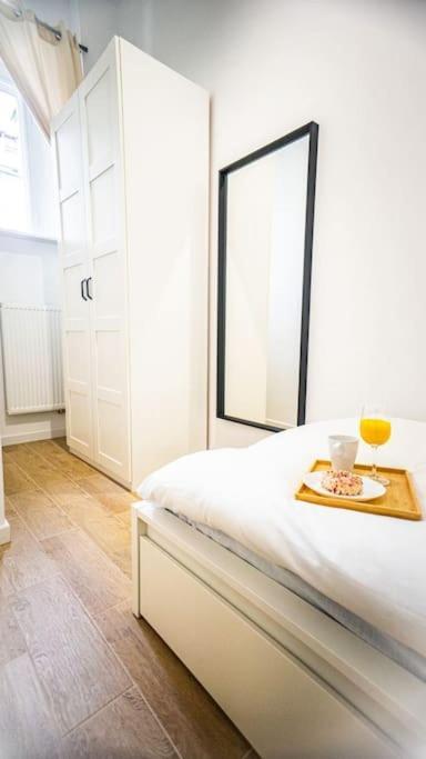 Lovely Apartment In ורשה מראה חיצוני תמונה